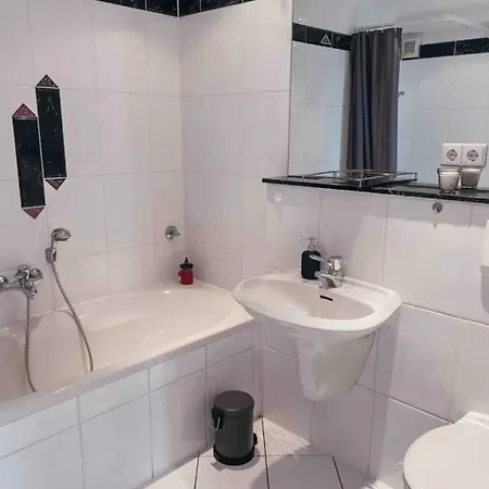 Strandfeeling Mit Terrasse * Бремен